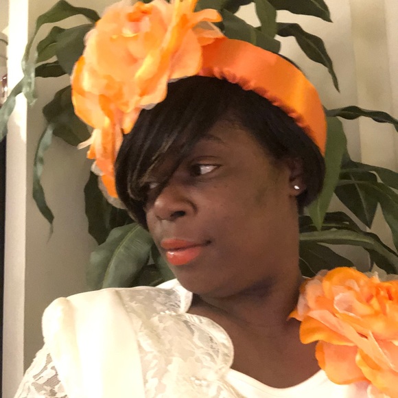 Orange flower headband with flower pin set main image 6